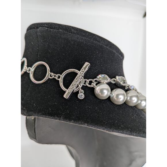 Givenchy Pearl and Rhinestone Crystal Silver Tone Necklace 19" - Picture 4 of 6